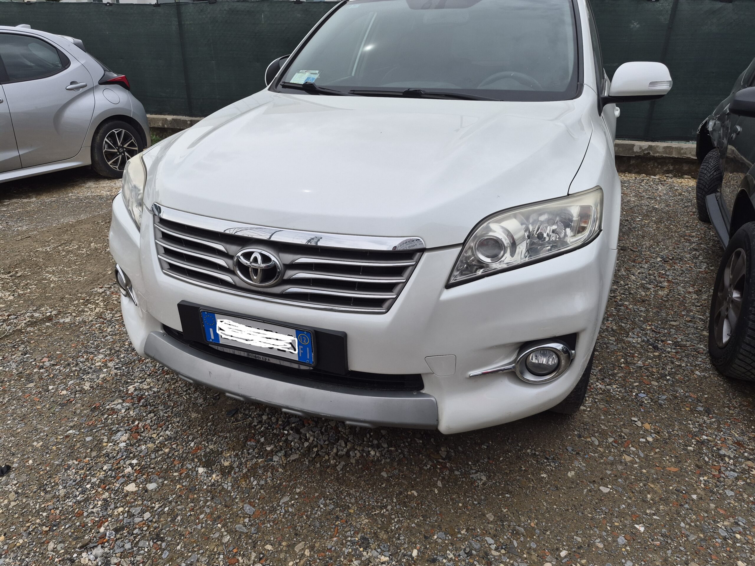 TOYOTA RAV 4